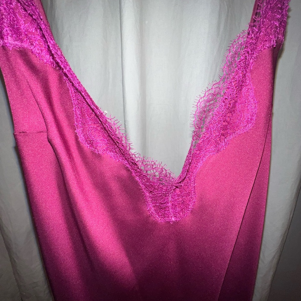 Never worn Victoria’s Secret magenta silk nightgown - Picture 2 of 2